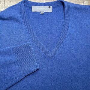 Neiman Marcus‎ Cloud Cashmere Soft V Neck Pullover Sweater Men XL Blue EUC